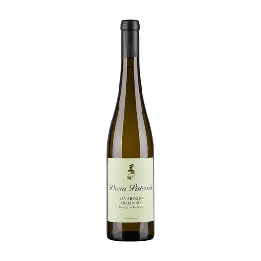 Dona Paterna Alvarinho Trajadura